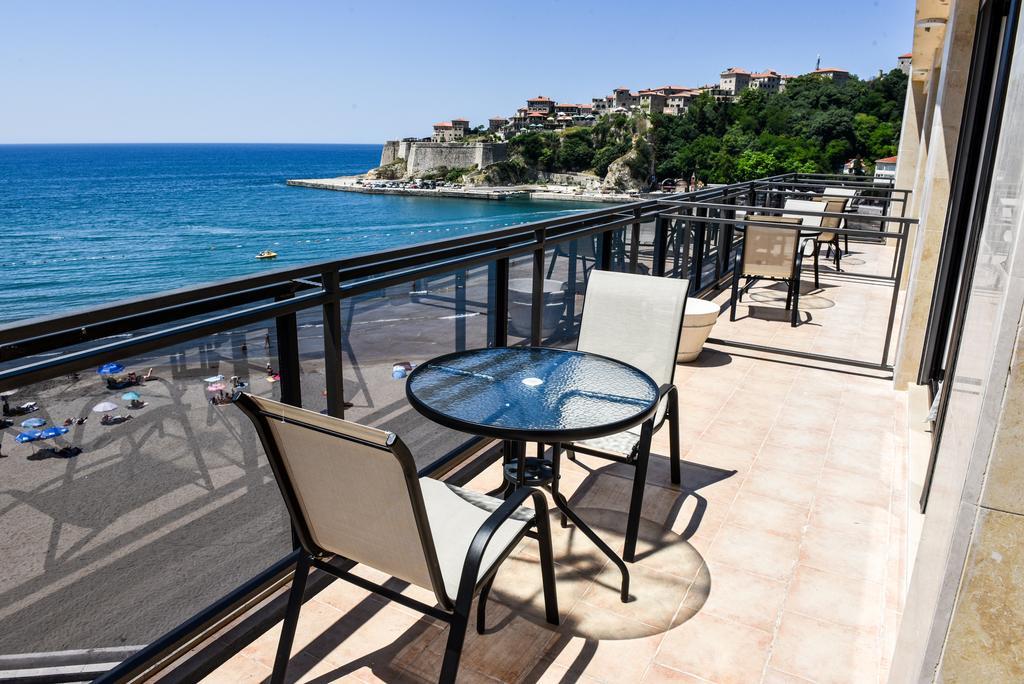 Hotel Cruiser Ulcinj Exterior foto